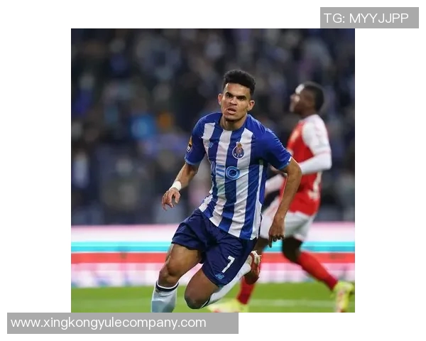 路易斯迪亚斯荣膺拜仁11月最佳球员展现卓越表现与进攻实力