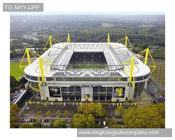 万项代表杜利亚伊足球学院首发表现出色却遗憾输球球队最终以2-3落败