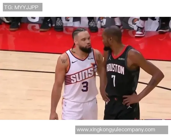 布克评论火箭五高阵容称其为模仿者联盟若成功其他球队将纷纷效仿